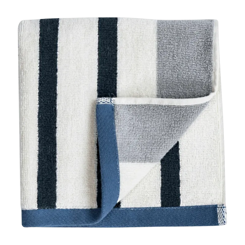 2 Serviettes de bain 40 x 60 cm gris clair Boudoir - Mette Ditmer - The Cool Republic