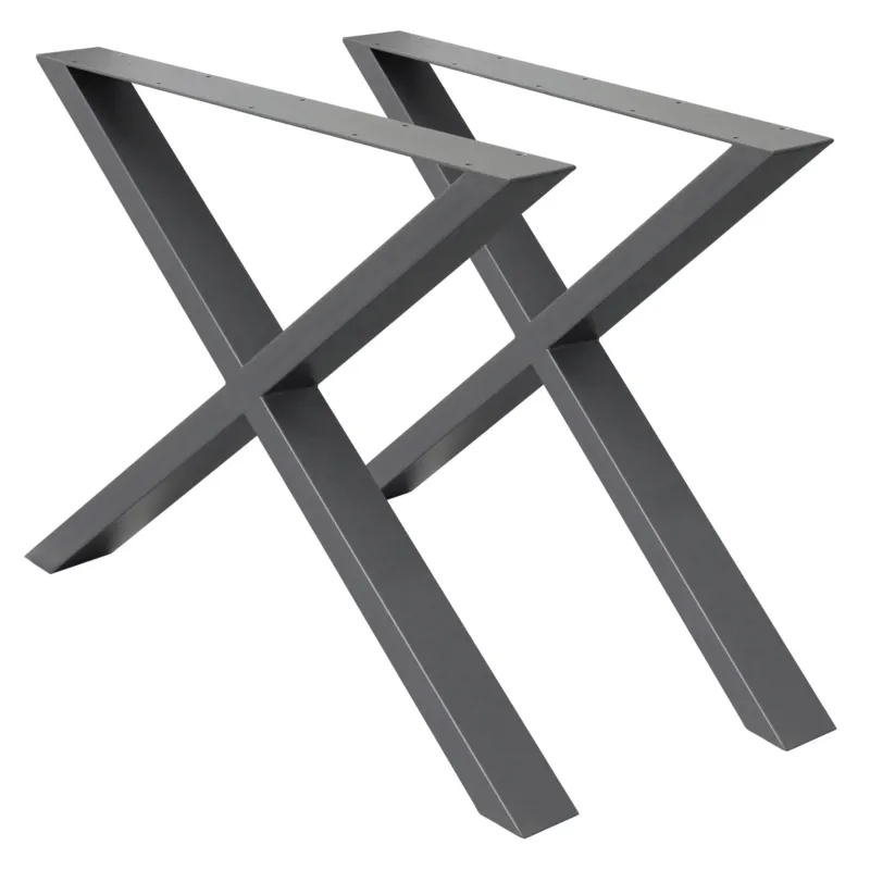 Zwei metallene Tischbeine in X-Form auf einem weißen Hintergrund.