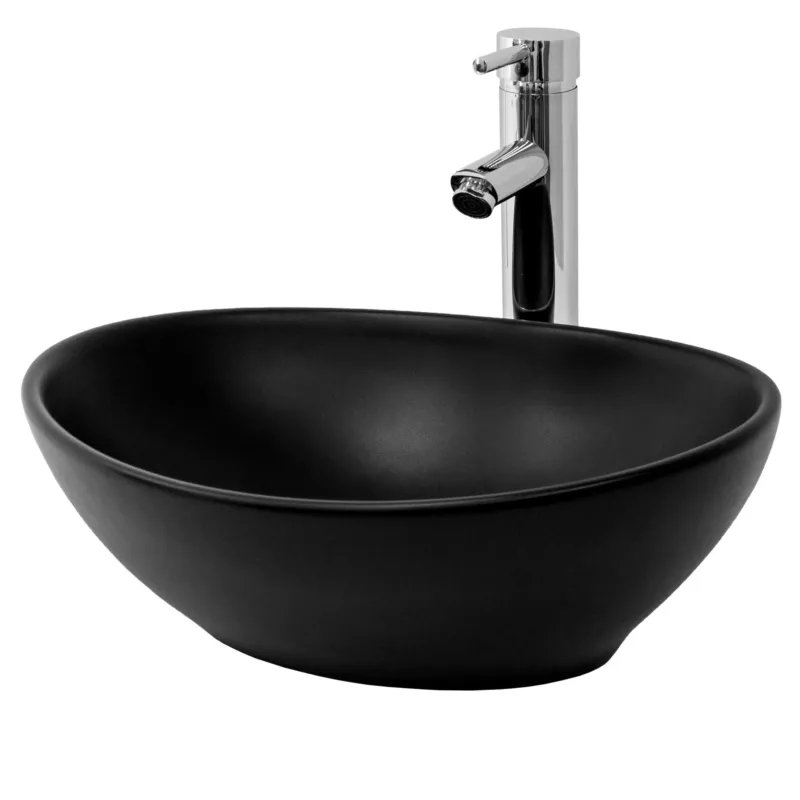 Schwarze, ovale Waschschüssel auf einem Holzuntergrund mit Wasserhahn.