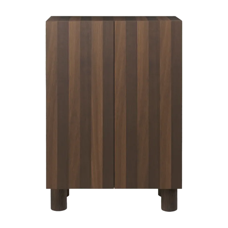 Armoire en chêne foncé et clair Post - Ferm living - The Cool Republic