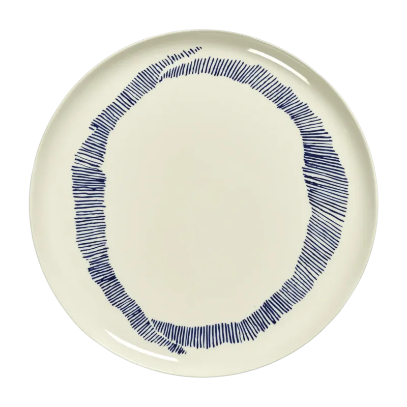 Assiette de service blanche Stripes Feast - Serax - The Cool Republic