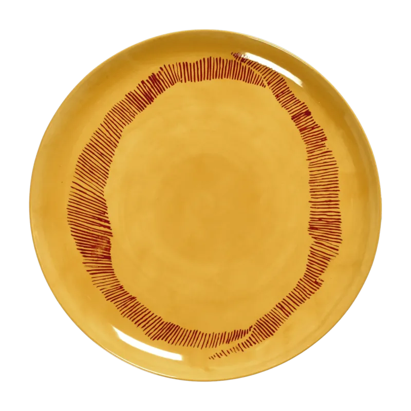 Assiette L sunny yellow avec motif rouge Feast - Serax - The Cool Republic