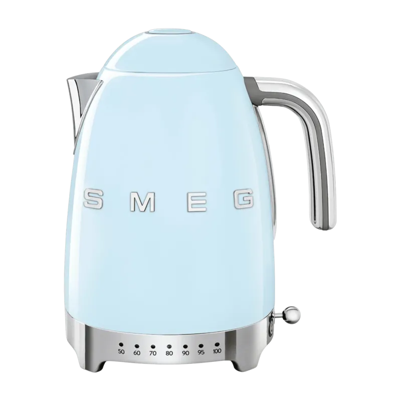Bouilloire avec réglage de température bleu azur 1,7 L Années 50 - Smeg - The Cool Republic