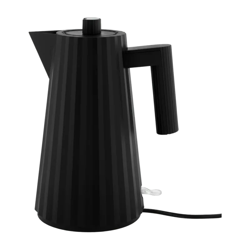 Bouilloire électrique en résine noire 170 cl Plissé - Alessi - The Cool Republic
