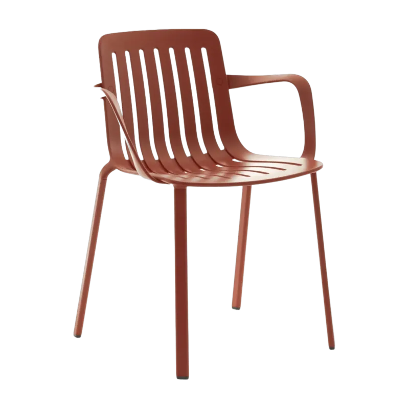 Chaise avec accoudoirs en aluminium rouge Plato - Magis - The Cool Republic