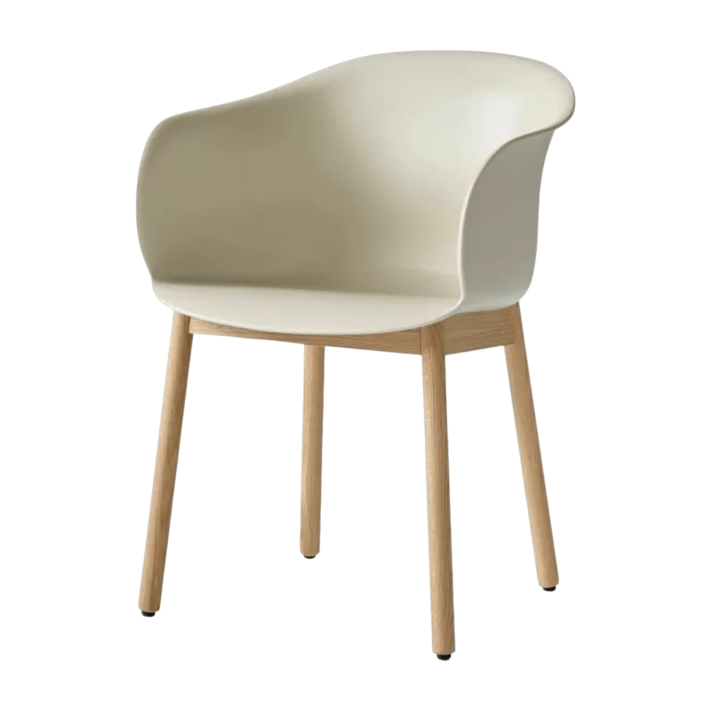 Chaise beige piétement en bois de chêne JH30 - &tradition - The Cool Republic
