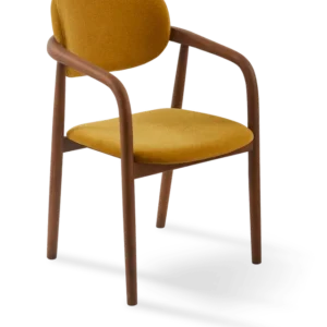 Chaise de salle à manger avec accoudoirs en tissu jaune et bois de frêne Soft Henry - Pols Potten - The Cool Republic