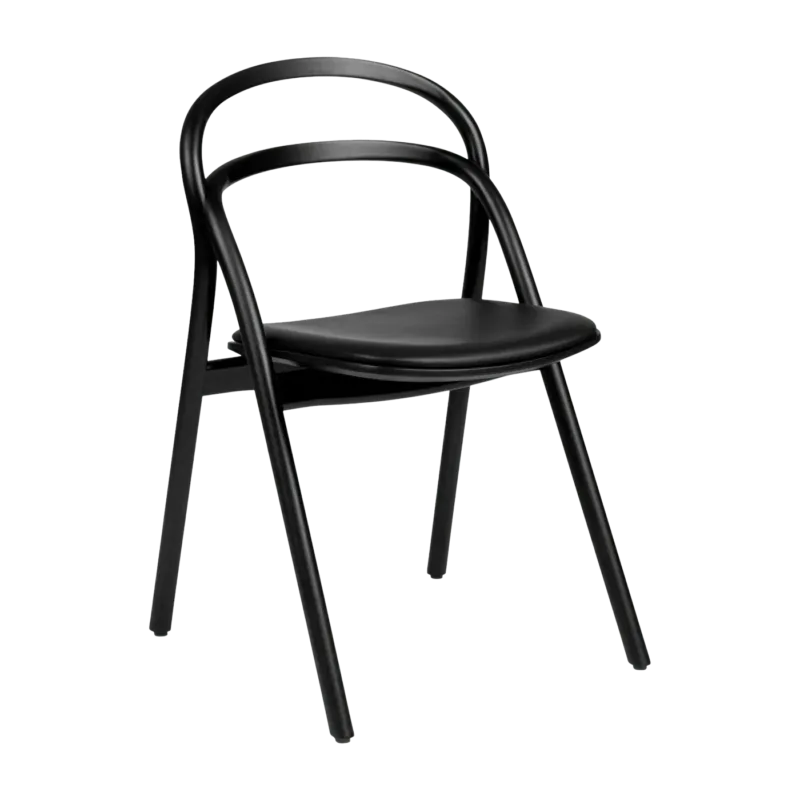 Chaise en bois et assise en cuir noir Udon - Hem - The Cool Republic