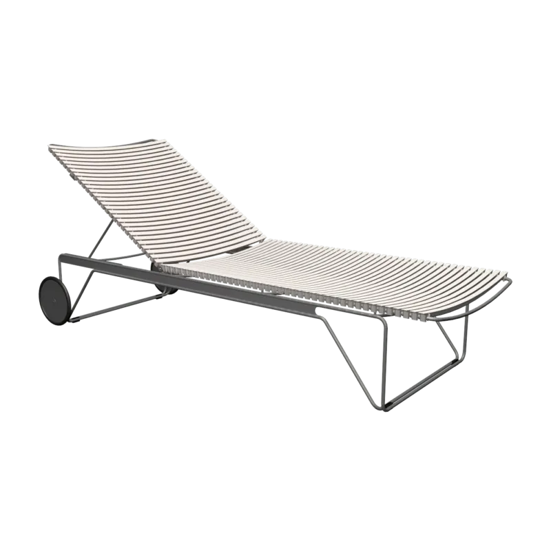 Chaise longue ajustable en métal et plastique blanc Click - Houe - The Cool Republic