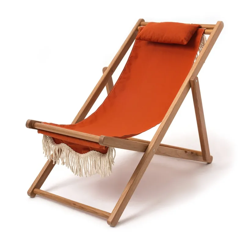 Chaise longue transat de jardin en bois et tissu orange The Sling - Business & Pleasure - The Cool Republic