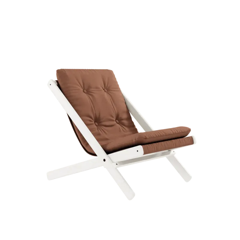 Chaise pliante en hêtre blanc et matelas en coton marron argile 65x88x75cm Boogie raw - Karup Design - The Cool Republic
