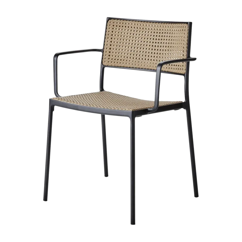 Chaise tissage naturel et cadre noir Less - Cane-Line - The Cool Republic