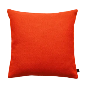 Coussin carré en laine rouge corail 60x60cm Cleo - Fest Amsterdam - The Cool Republic