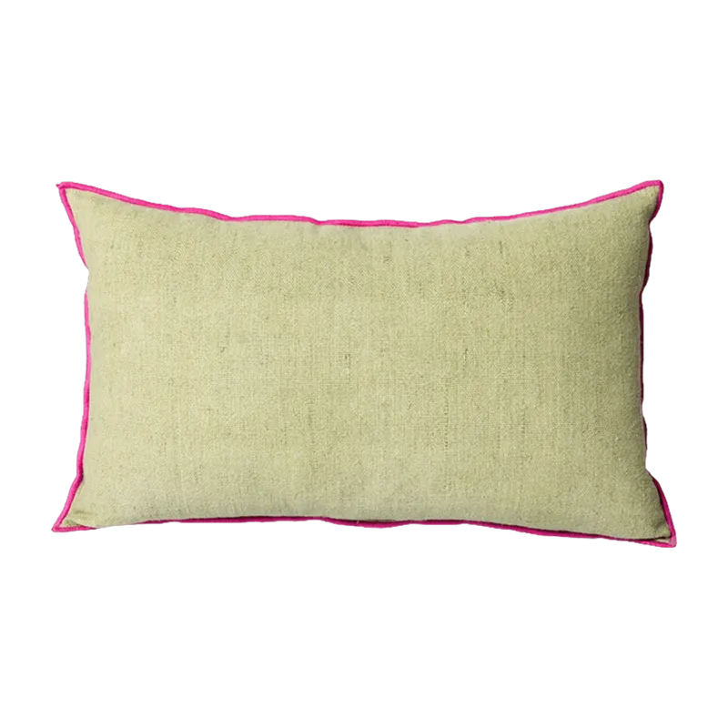 Coussin vert liseré rose 50 x 30 cm Mansion - HKliving - The Cool Republic