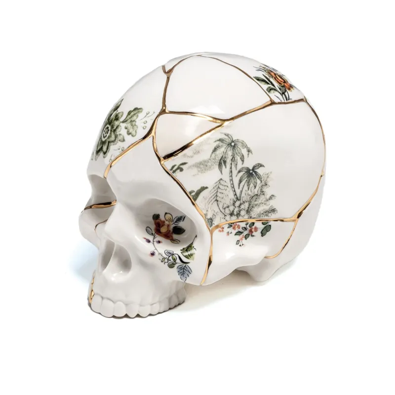 Crâne en porcelaine blanc et doré 21 × 15 × 16 cm Kintsugi Skull - Seletti - The Cool Republic