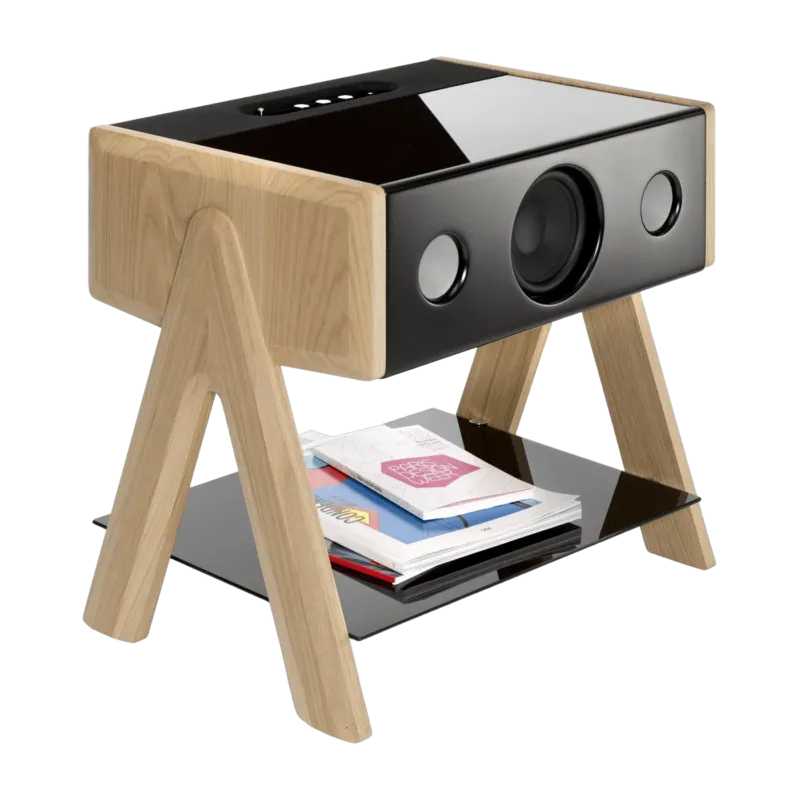 Enceinte noire avec pieds en chêne Cube - La Boite concept - The Cool Republic