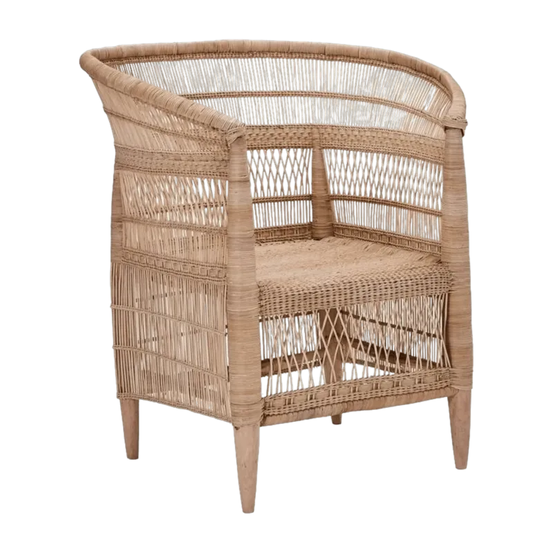 Fauteuil avec accoudoirs en bois d'eucalyptus Rika - House Doctor - The Cool Republic
