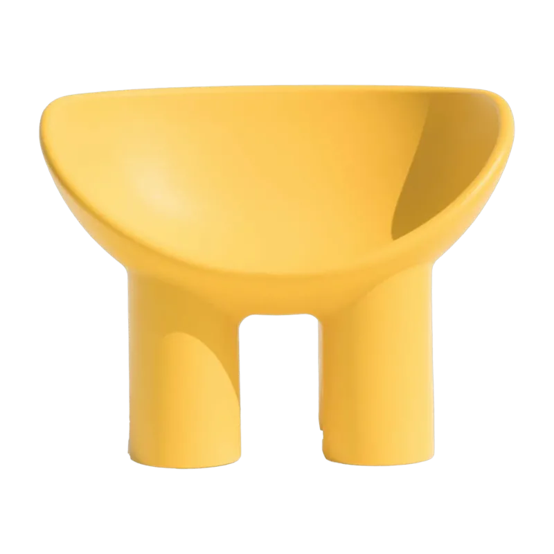 Fauteuil en polyéthylène jaune ocre Roly Poly - Driade - The Cool Republic