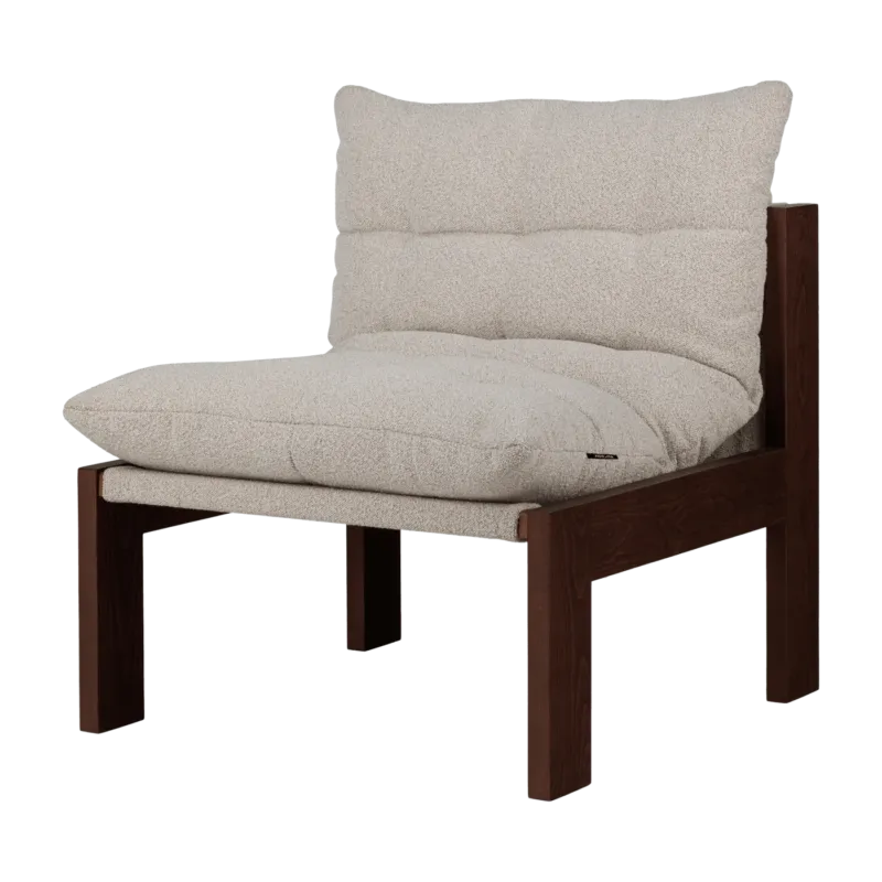 Fauteuil en tissu bouclé beige et bois de hêtre marron cacao Huno - noo.ma - The Cool Republic