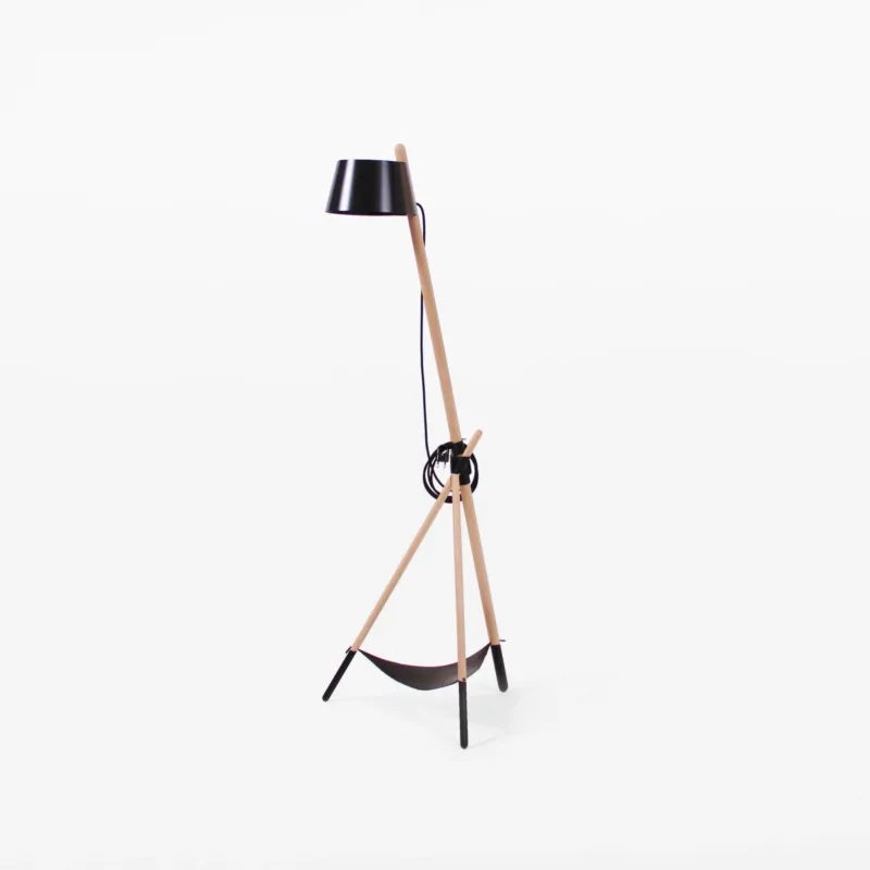 Lampadaire noir KA M Functional - Woodendot - The Cool Republic
