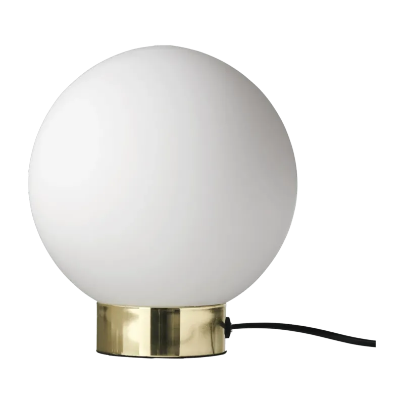 Lampe de table en métal blanc et or 22,5 x 20 cm Barcelona - Dyberg Larsen - The Cool Republic