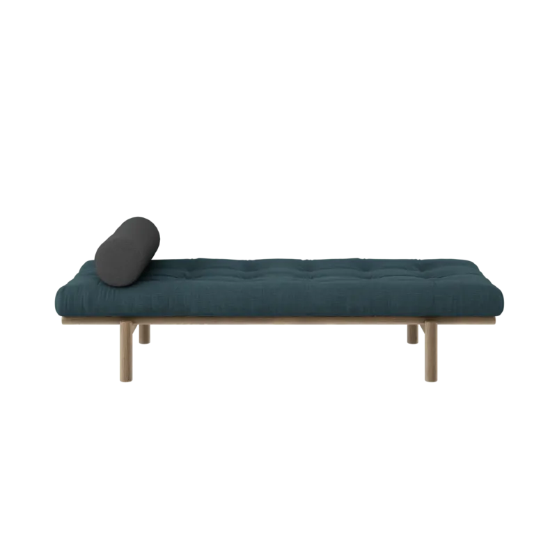 Lit de jour en pin massif avec matelas bleu 72x200cm Next - Karup Design - The Cool Republic