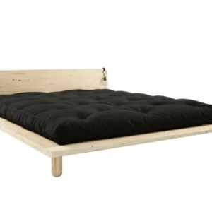 Lit en bois clair avec matelas noir et lampes de chevet 140x200cm Peek Double Latex - Karup Design - The Cool Republic