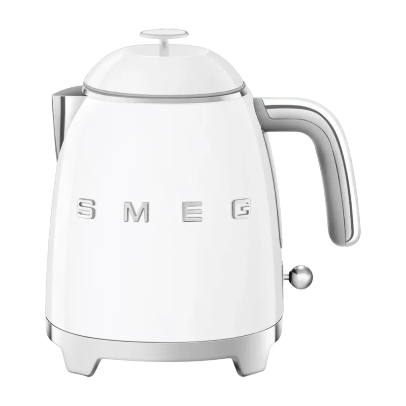 Mini bouilloire double paroi blanche 0,8 L Années 50 - Smeg - The Cool Republic