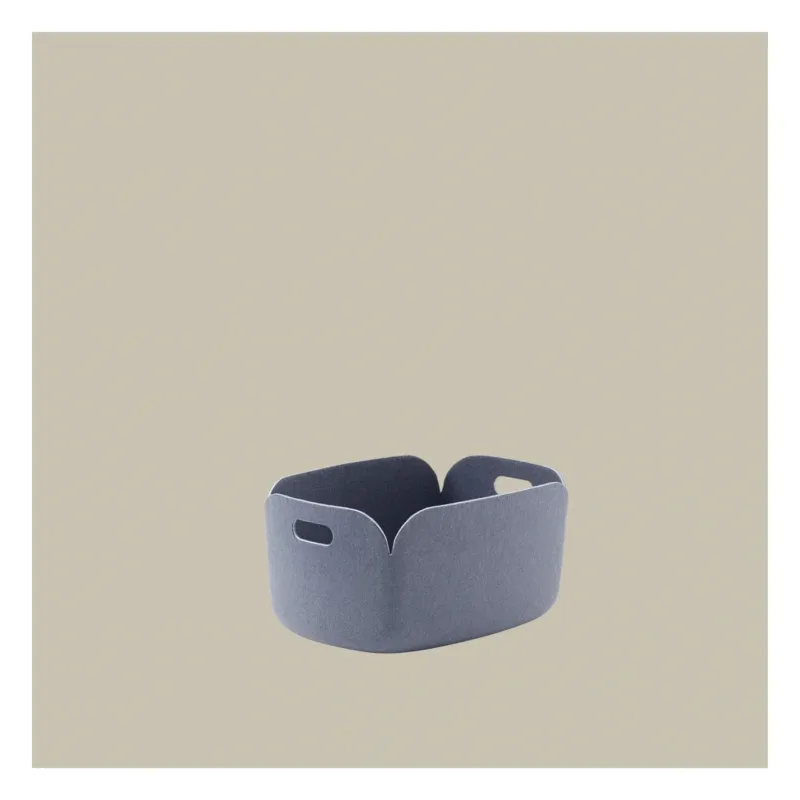 Panier de rangement recyclé bleu nuit 48x35cm Restore - Muuto - The Cool Republic