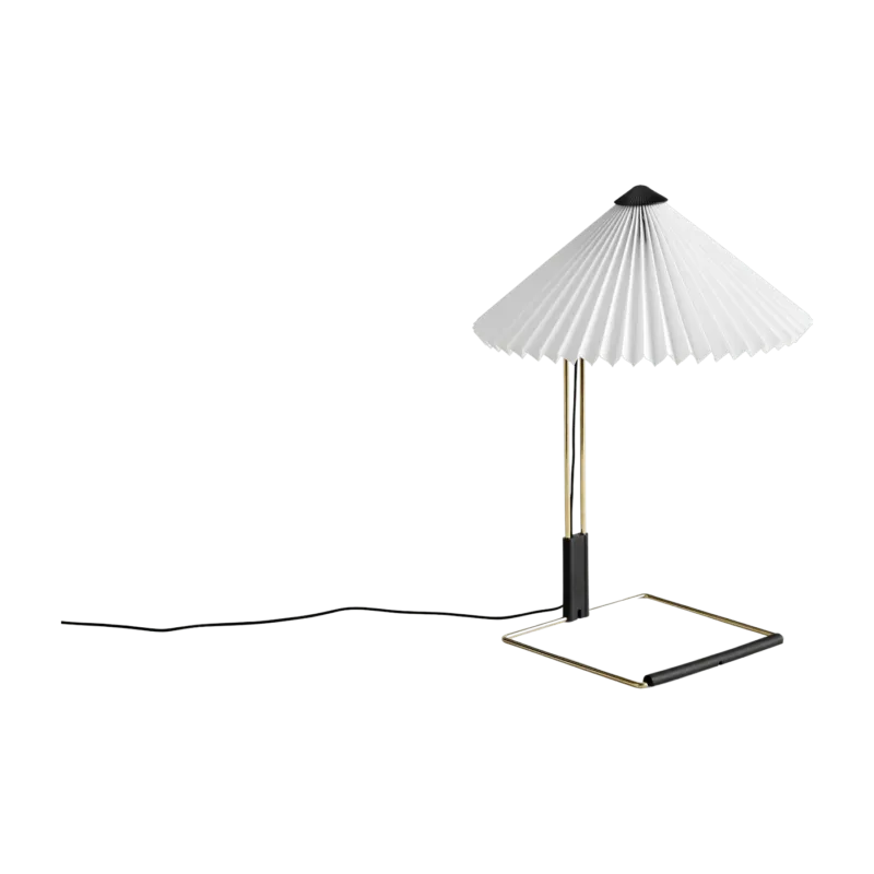 Petite lampe de table blanche et laiton 30 x 38 cm Matin - HAY - The Cool Republic