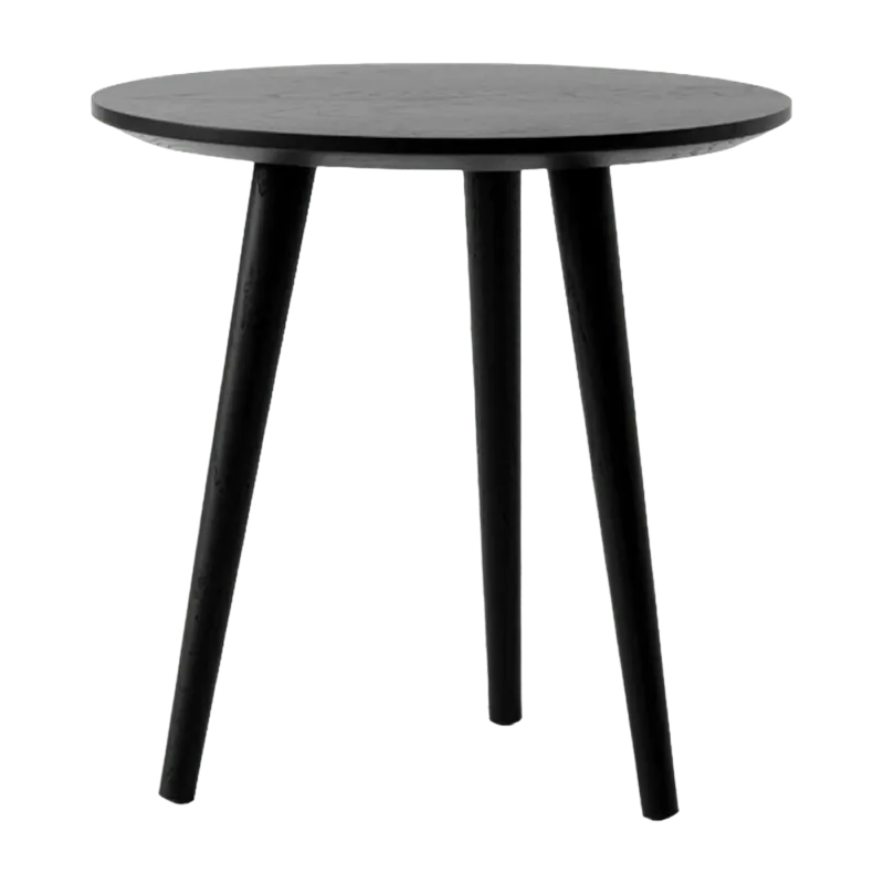 Petite table en chêne huilé noir In Between SK13 - &Tradition - The Cool Republic