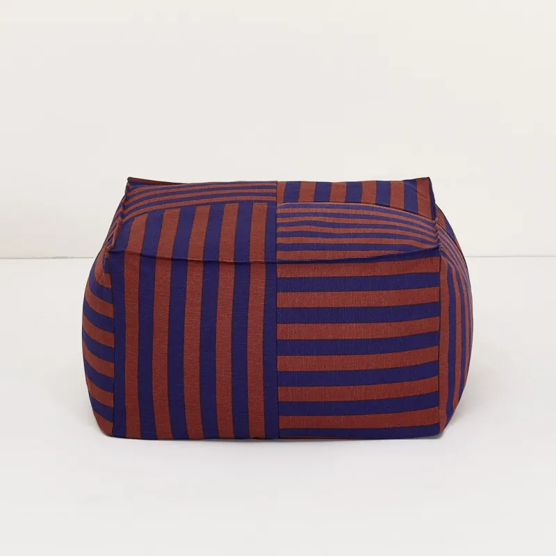 Pouf ottoman carré en coton rayures bleu et bordeaux 55 x 55 x 35cm Otto - Nobodinoz - The Cool Republic