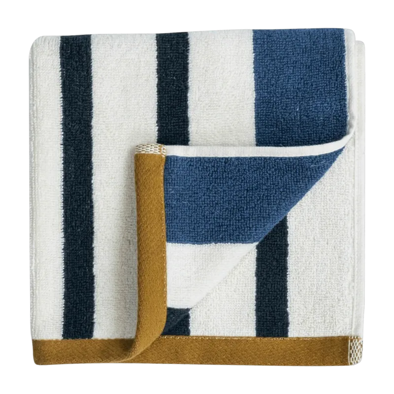 Serviette de bain 50 x 95 cm bleu orion Boudoir - Mette Ditmer - The Cool Republic