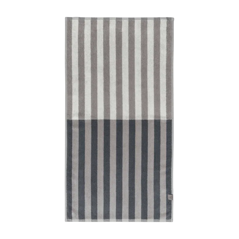 Serviette de toilette rayée 40 x 55 cm Discorder - Mette Ditmer - The Cool Republic