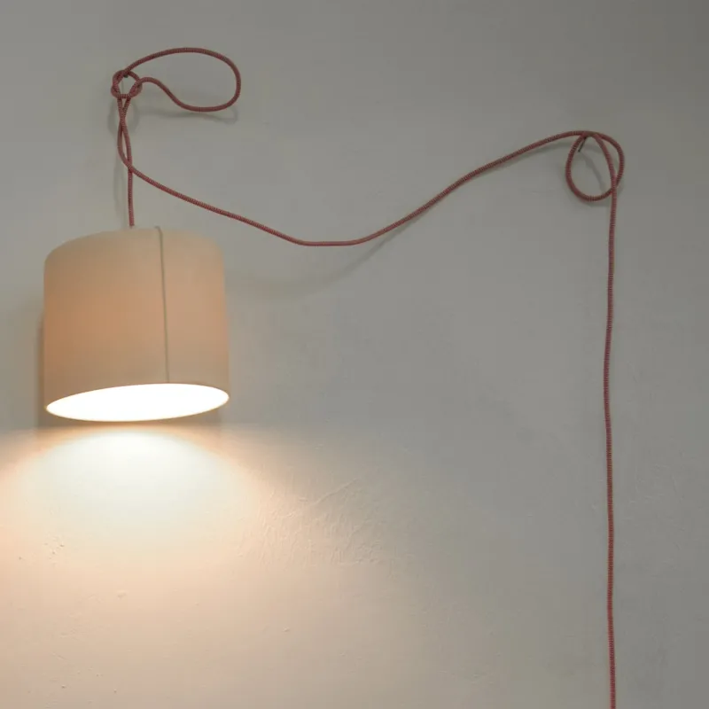 Suspension blanche et rouge Candle 2 - In-es.artdesign - The Cool Republic