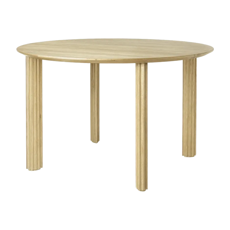 Table à manger en chêne naturel Comfort Circle - UMAGE - The Cool Republic