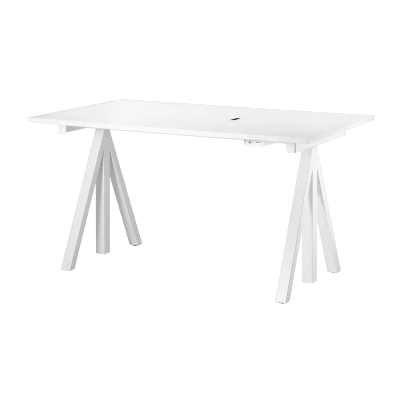 Tablette de bureau en blanc stratifié 140 x 78 cm Works - String furniture - The Cool Republic