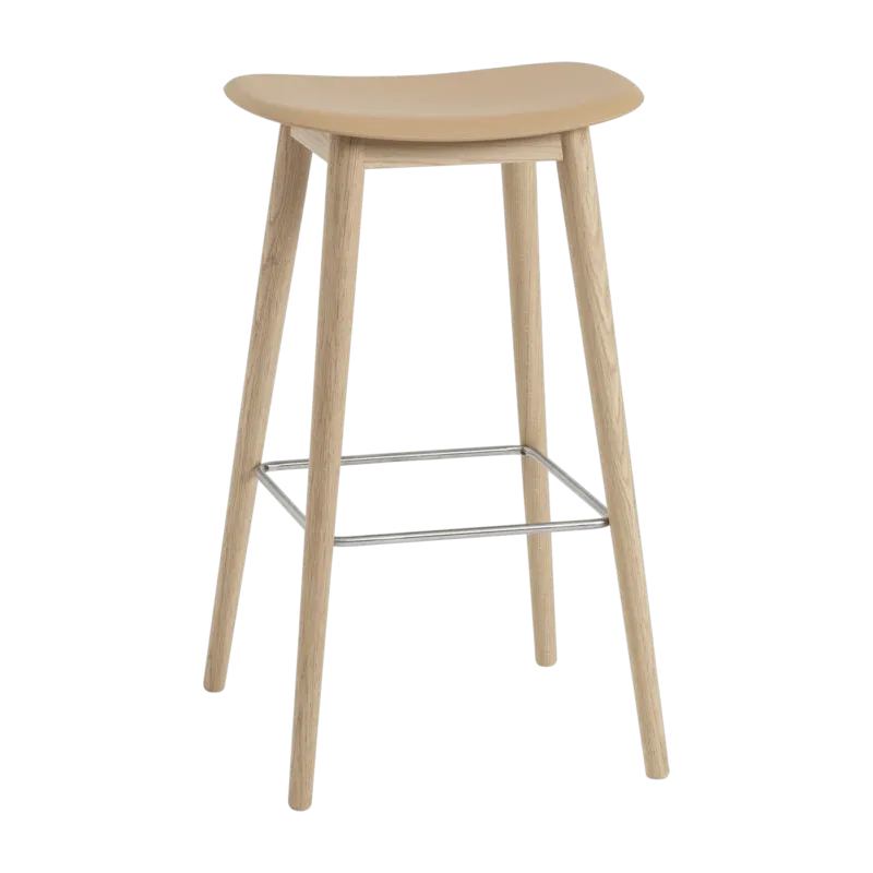 Tabouret de bar 75cm ocre piétement en chêne naturel Fiber - Muuto - The Cool Republic