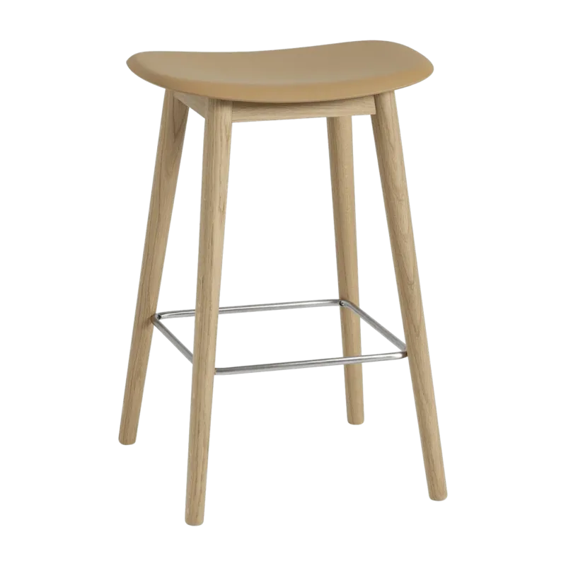 Tabouret de bar ocre piétement en chêne naturel 65 cm Fiber - Muuto - The Cool Republic