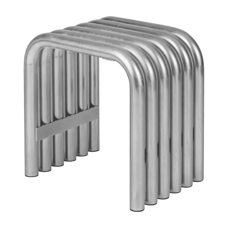Tabouret en acier galvanisé chromé Nokk - noo.ma - The Cool Republic