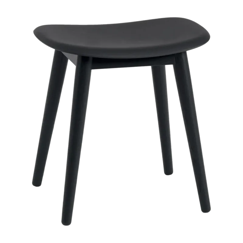 Tabouret noir piétement en chêne Fiber - Muuto - The Cool Republic
