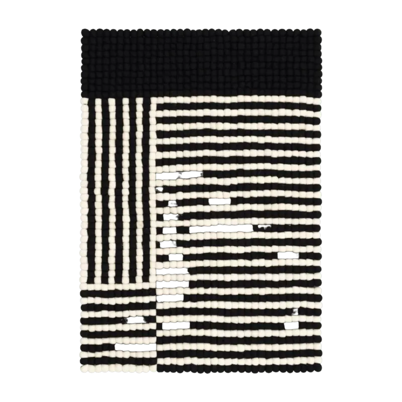 Tapis à boules de feutre noir et blanc 70x100 cm Lino - myfelt - The Cool Republic