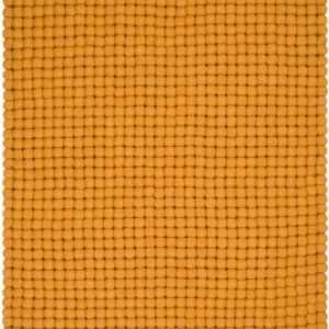 Tapis à boules de feutre ocre 90x130 cm Big One - myfelt - The Cool Republic