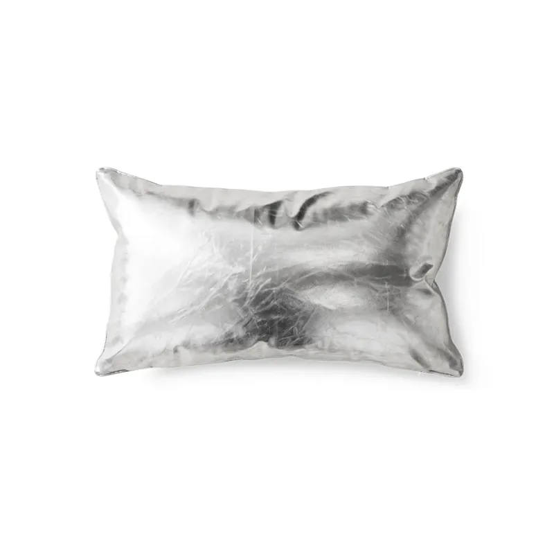 Coussin rectangulaire faux cuir argenté 60x35cm - HKLiving