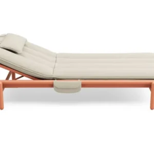 Transat en aluminium orange avec son matelas beige212x97x39cm Sunbud - Fatboy - The Cool Republic