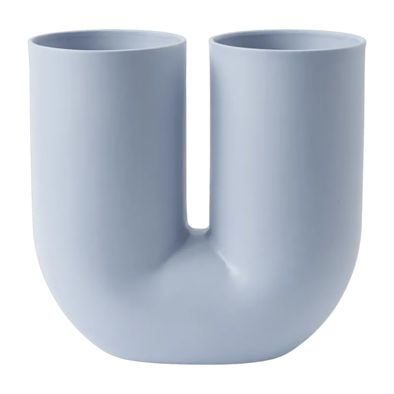 Vase en porcelaine bleu Kink - Muuto - The Cool Republic