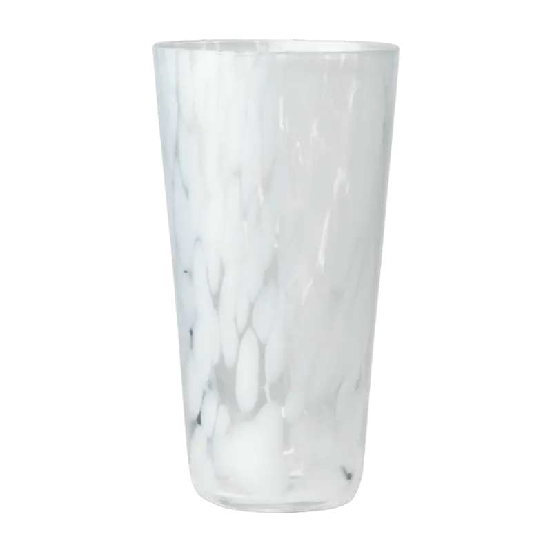 Vase en verre blanc Casca - Ferm Living - The Cool Republic